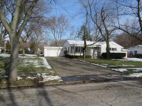 527 214th St, Dyer, IN 46311 photo 2
