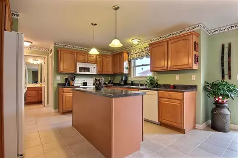 315 E 124th Ave, Crown Point, IN 46307 photo 8