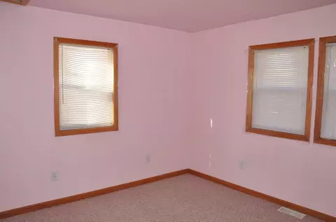 1305 S Cline Ave, Griffith, IN 46319 photo 6