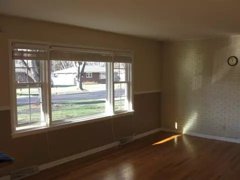 1013 N Jay St, Griffith, IN 46319 photo 7