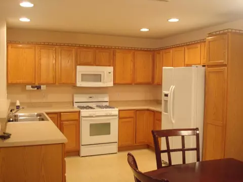 1365 Wright Dr, Crown Point, IN 46307 photo 3