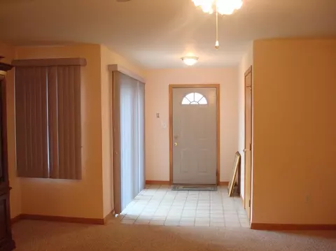 1365 Wright Dr, Crown Point, IN 46307 photo 5