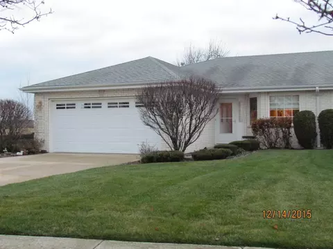 2001 Silver Hawk Dr, Crown Point, IN 46307 photo 1