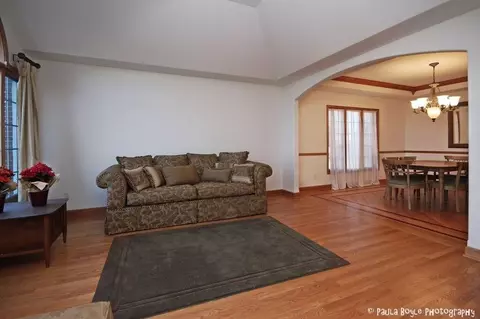 100 Exeter Rd, Munster, IN 46321 photo 5