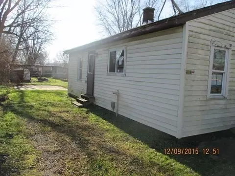 5901 W 29th Ave, Gary, IN 46406 photo 2