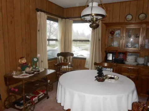 904 E Crestview Ct, Crown Point, IN 46307 photo 4