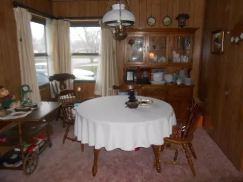 904 E Crestview Ct, Crown Point, IN 46307 photo 3