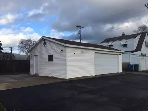 2149 Stanton Ave, Whiting, IN 46394 photo 3
