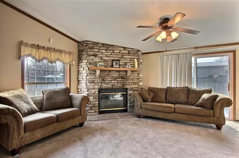 1825 Westfield Ct, Griffith, IN 46319 photo 6
