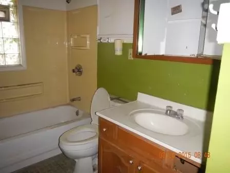 739 Johnson St, Gary, IN 46402 photo 8