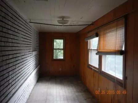 739 Johnson St, Gary, IN 46402 photo 9