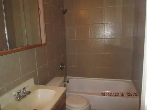 2132 W 14th Ave, Gary, IN 46404 photo 8