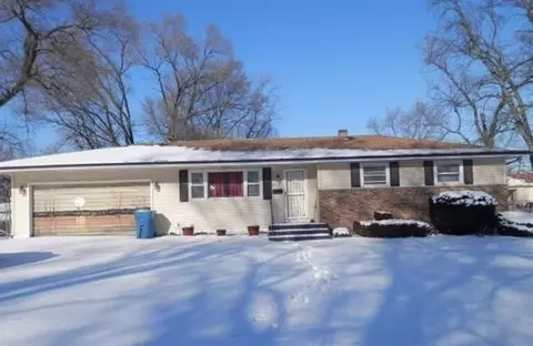 572 Mount St, Gary, IN 46406 photo 1