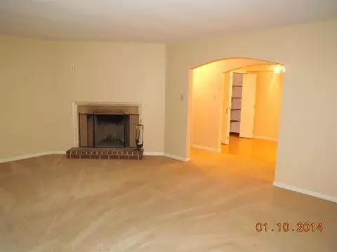 1630 Camellia Dr #C2, Munster, IN 46321 photo 4