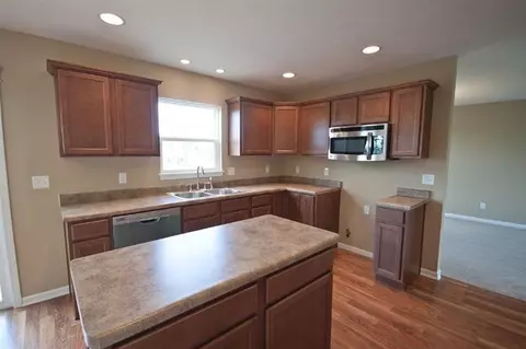 308 E 129th Pl, Crown Point, IN 46307 photo 2