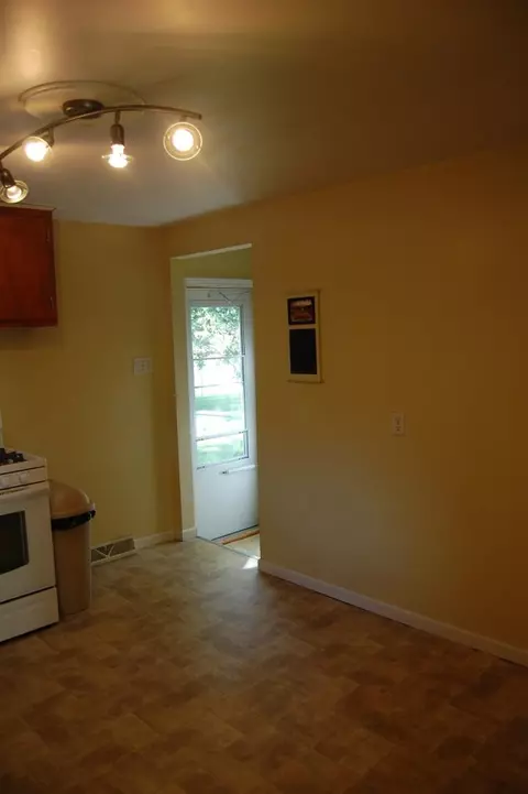 343 Maple Ln, Crown Point, IN 46307 photo 8