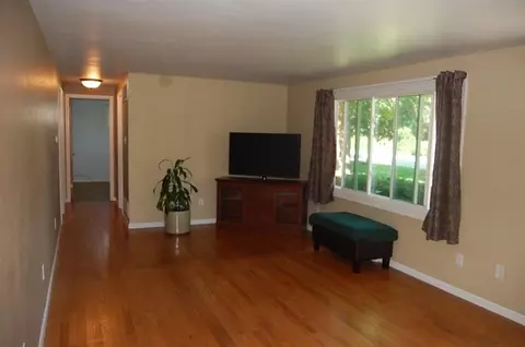 343 Maple Ln, Crown Point, IN 46307 photo 5