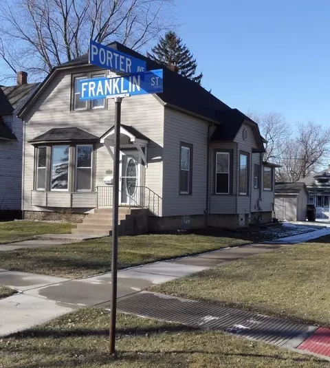 354 Franklin St, Porter, IN 46304 photo 3
