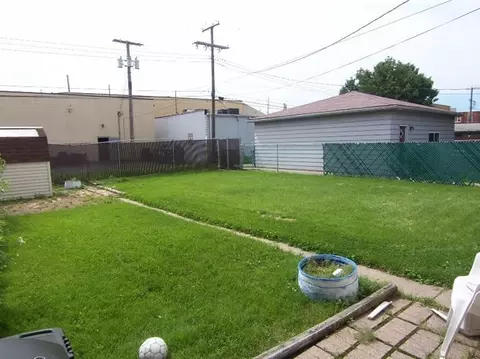 1334 Davis Ave, Whiting, IN 46394 photo 3