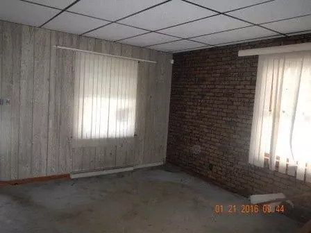 3673 Buchanan St, Gary, IN 46408 photo 2