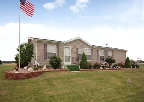 3518 N 500, Rolling Prairie, IN 46371 photo 1