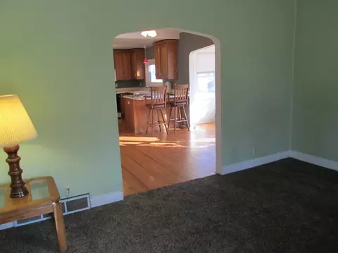 603 N Broad St, Griffith, IN 46319 photo 6