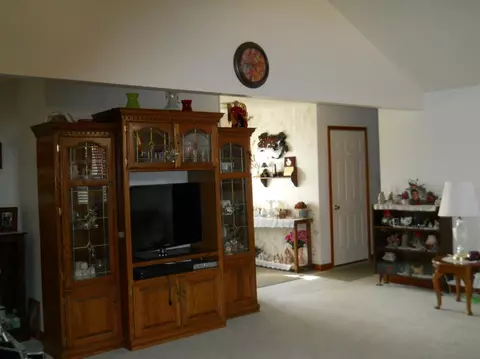 716 W 1100, Wheatfield, IN 46392 photo 4