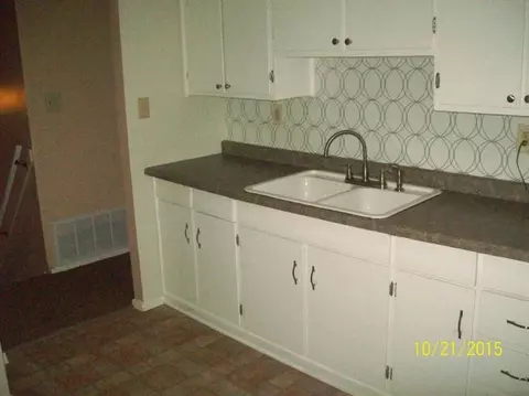 1525 Bigger St, Gary, IN 46404 photo 2