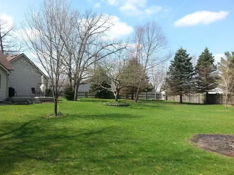 12359 E Stalbaum Ln, Wheatfield, IN 46392 photo 4