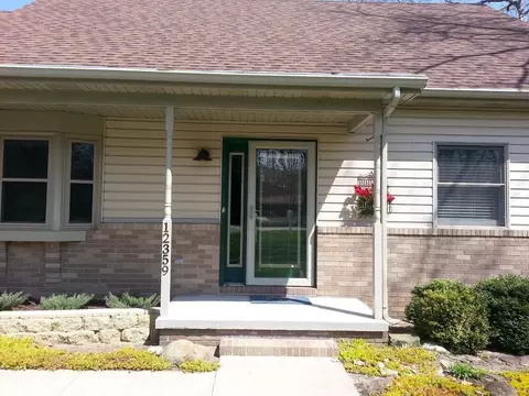 12359 E Stalbaum Ln, Wheatfield, IN 46392 photo 2