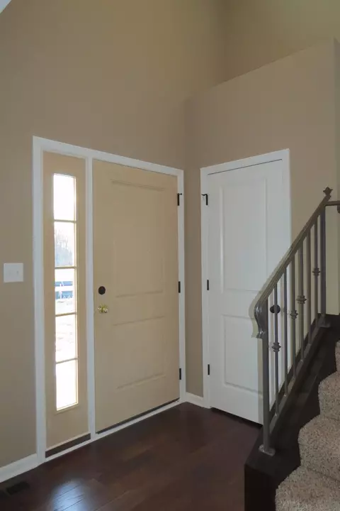 8977 Cornerstone Dr, Crown Point, IN 46307 photo 10