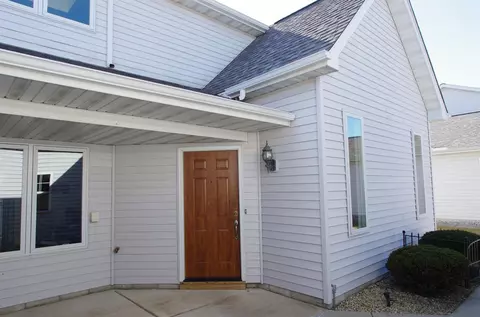 1711 Beech Dr, Crown Point, IN 46307 photo 3