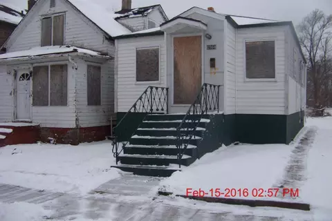 2564 Jefferson St, Gary, IN 46407 photo 2
