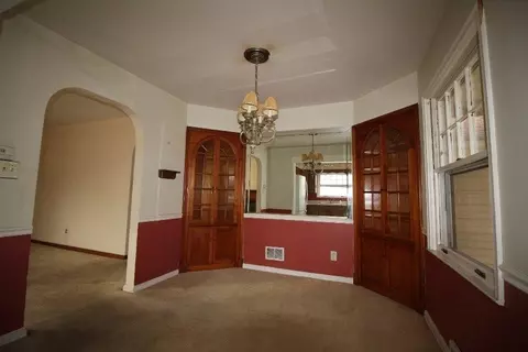 613 N Broad St, Griffith, IN 46319 photo 6
