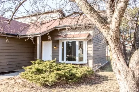 1882 Springvale Dr, Crown Point, IN 46307 photo 1