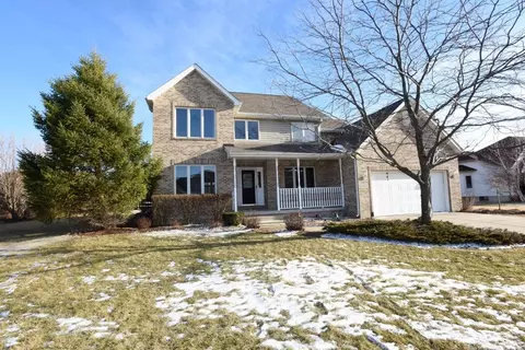 7423 E 106th Ave, Crown Point, IN 46307 photo 2