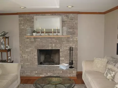 8130 Beech Ave, Munster, IN 46321 photo 5