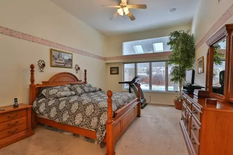 8332 Castle Dr, Munster, IN 46321 photo 7