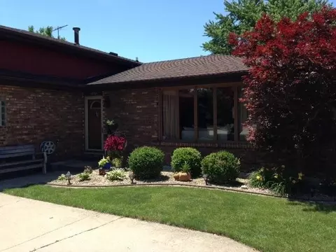2420 Flatrock Rd, Dyer, IN 46311 photo 1