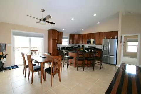 1156 Kinner Dr, Burns Harbor, IN 46304 photo 8