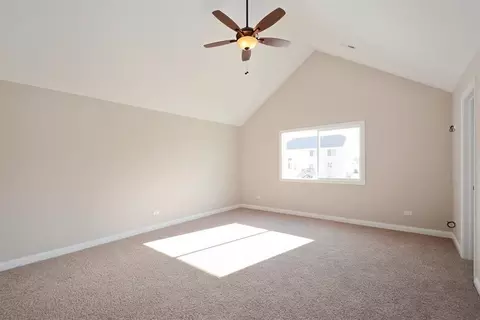 1121 Jeanne Ct, Crown Point, IN 46307 photo 9
