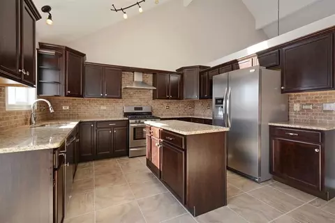 1121 Jeanne Ct, Crown Point, IN 46307 photo 6