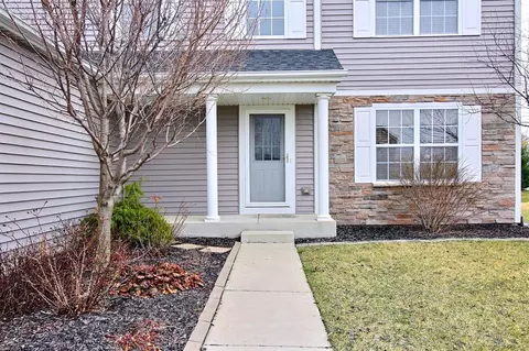 9629 Bryan Pl, Crown Point, IN 46307 photo 2