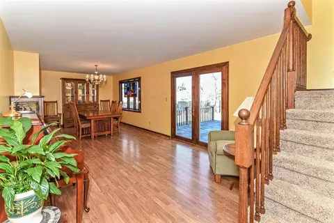 1401 Oriole Dr, Munster, IN 46321 photo 9