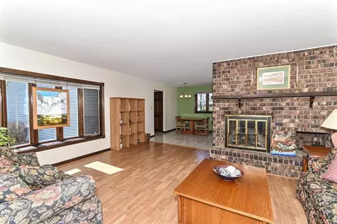 1401 Oriole Dr, Munster, IN 46321 photo 3