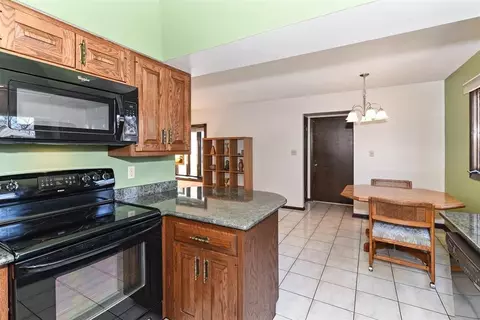1401 Oriole Dr, Munster, IN 46321 photo 7