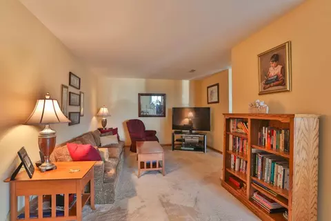910 Ridge Rd #302, Munster, IN 46321 photo 6