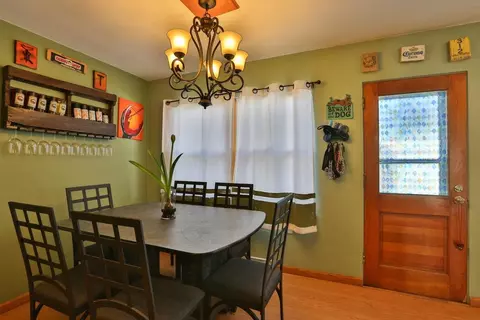 807 N Broad St, Griffith, IN 46319 photo 5
