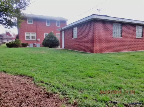 8244 Monroe Ave, Munster, IN 46321 photo 4