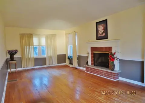 8244 Monroe Ave, Munster, IN 46321 photo 8